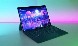 Head-to-Head: Kobo Clara Colour vs Dell Xps 16 2026 (Detailed Comparison)